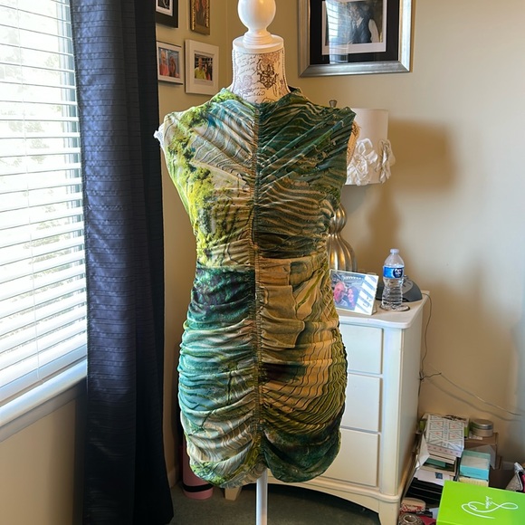 Zara Dresses & Skirts - NWOT Zara dress
